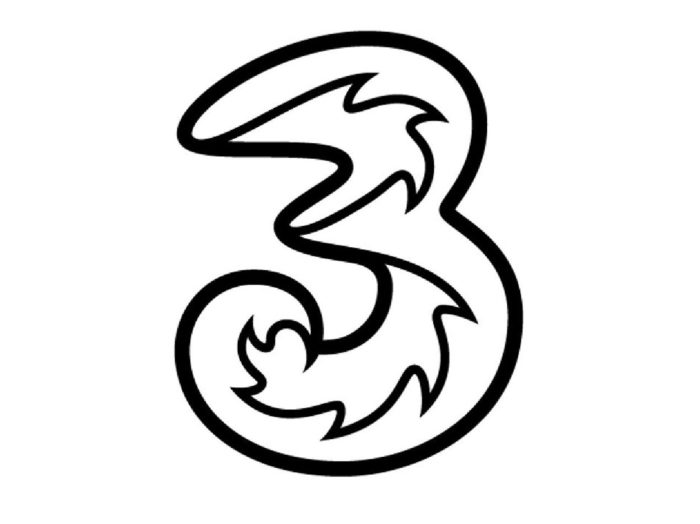 Three UK stores to offer screen time advice to adults, as over half say