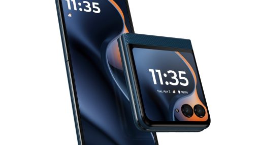 The Motorola Razr 60 Launches Exclusively with Three UK image