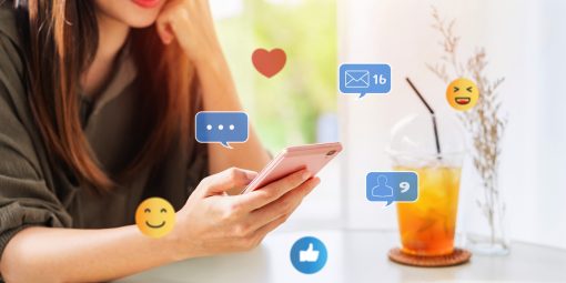 Happy Snaps! Brits have 13,000+ memories on their phone image