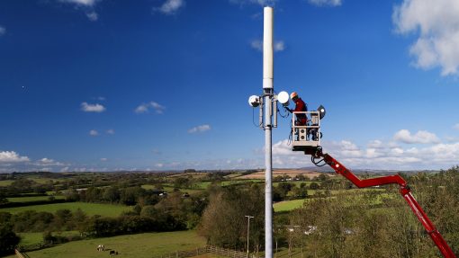 Improved mobile connectivity could unlock 49,000 new businesses and add £6.6bn annually to the UK economy – New VodafoneThree research finds image