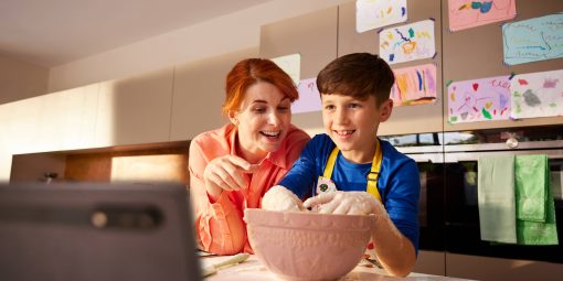 Mum’s The Word: Three UK reveals 29 as the age we call our mums the most image