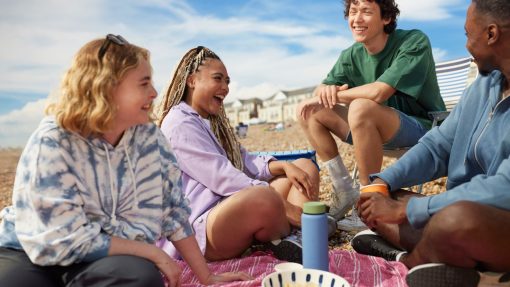 Personalised phone plans and more perks from Three UK image